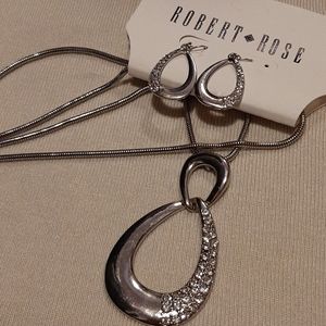 Neclace and earrings set